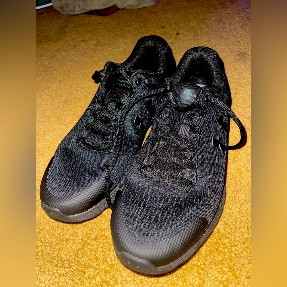 Under Armor Sneakers